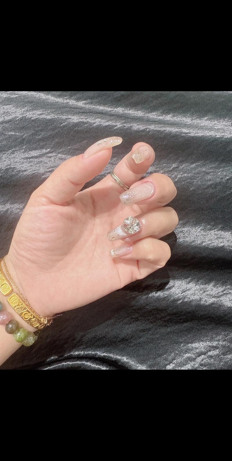 台风天，我的御用美甲师上门服务 指尖上的宁静与温暖